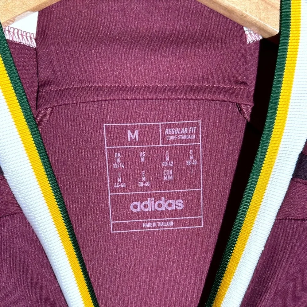 adidas size medium